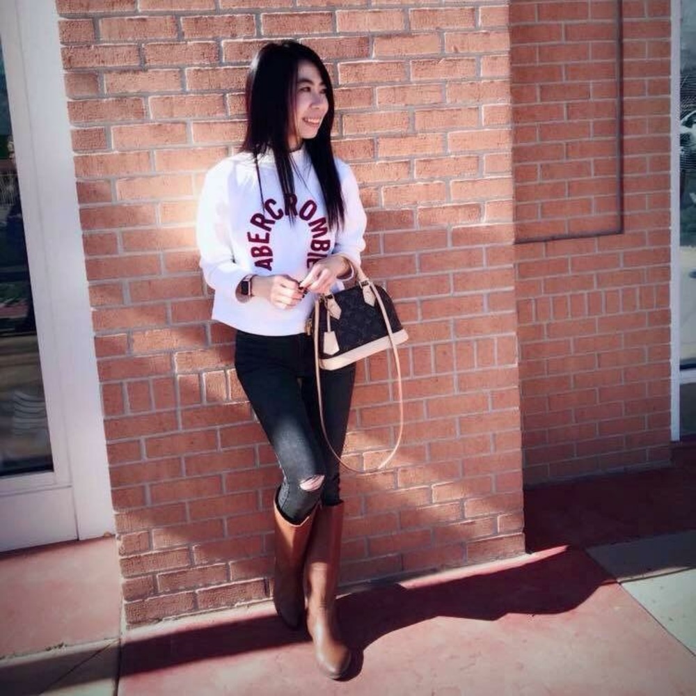 I am a tiny lady 🙋‍♀️😉